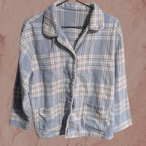DAZY powder blue & cream plaid piped flannel shacket 🩵
